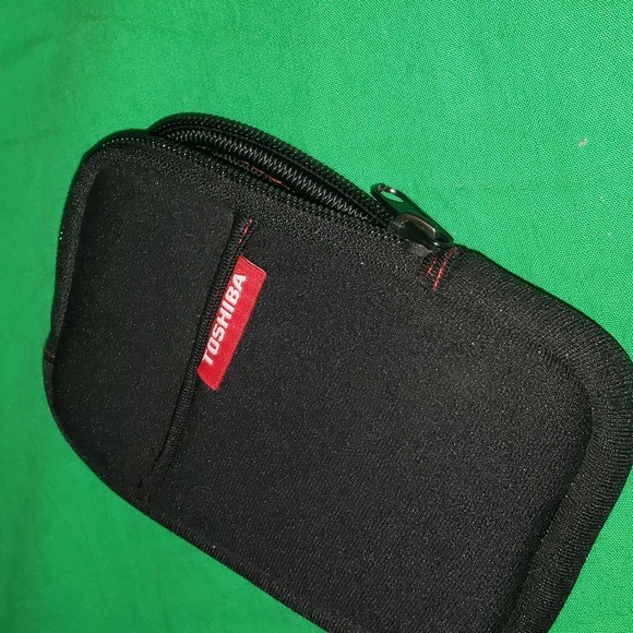 Toshiba Small Gadget Zip Pouch Bag 4"x5.5" - Picture 4 of 7